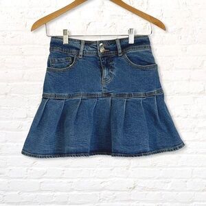 🎁 3 for $30 Wild Fable Pleated Denim Mini Skirt Size 4 Medium Wash
